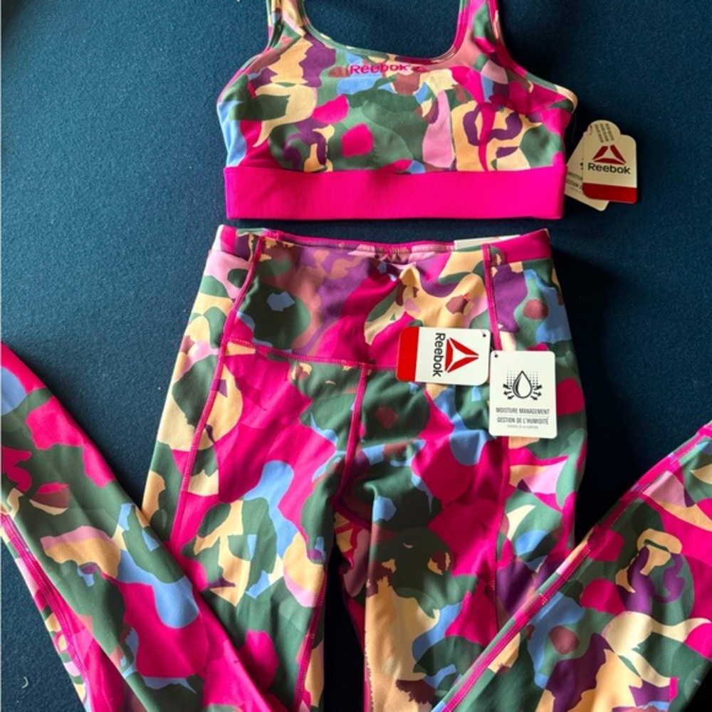REEBOK matching set for work or lounging around!! See pic for all the details: